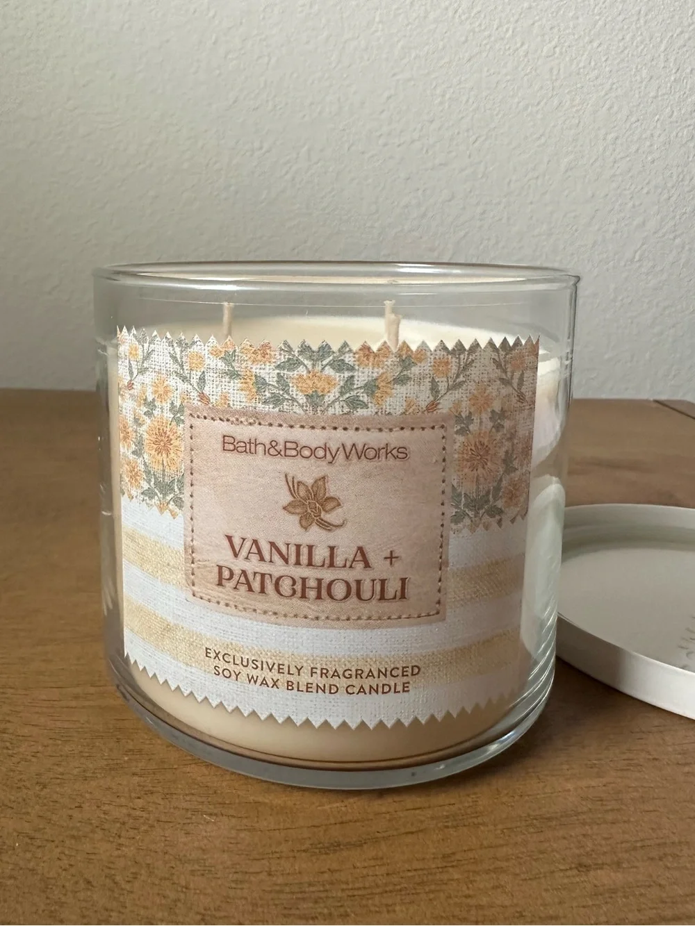 NEW Bath & Body Works Vanilla + Patchouli 3 -Wick Candle NEW